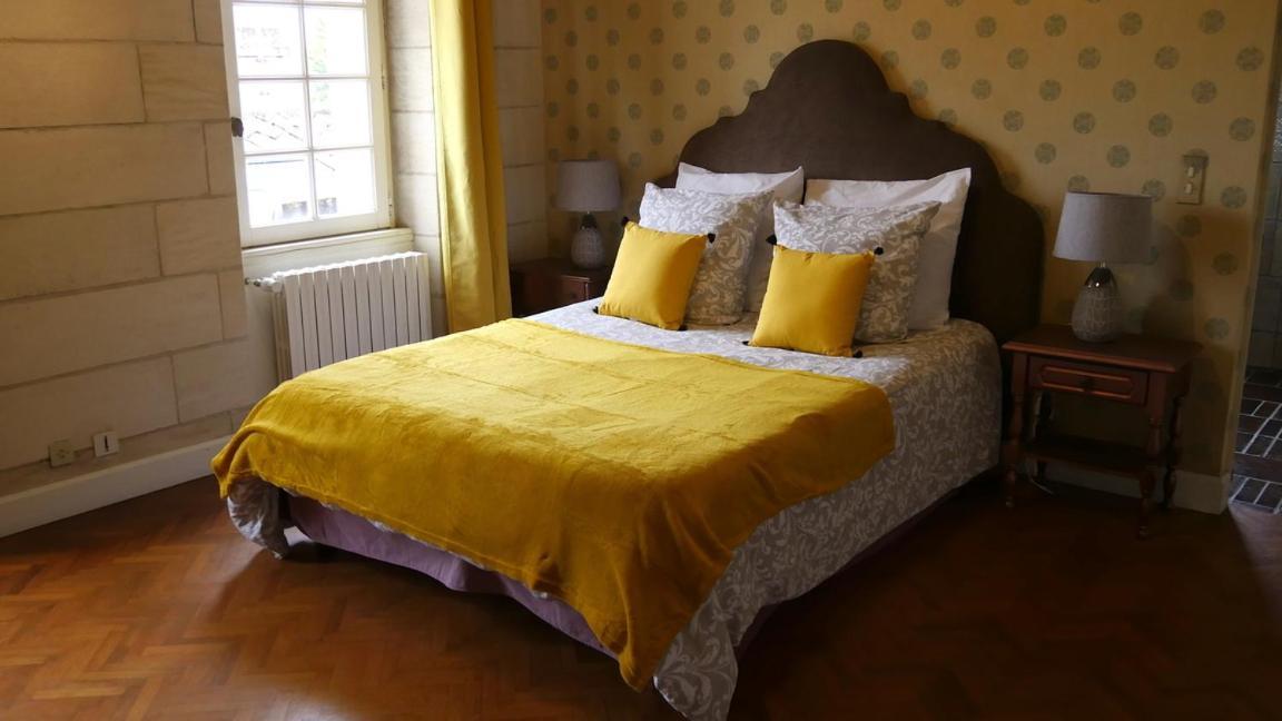 Bed and Breakfast Clos De Bellevue Mortagne-sur-Gironde Zimmer foto